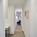 Urban Flat In Santa Catalina - 4 Min Walk To Apartmán