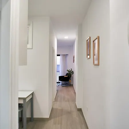 Urban Flat In Santa Catalina - 4 Min Walk To Апартаменты